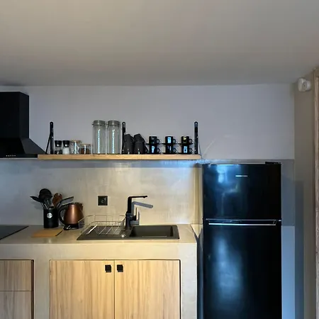 Apartmán Stella'S Loft In Center Of Tínos Exteriér fotografie