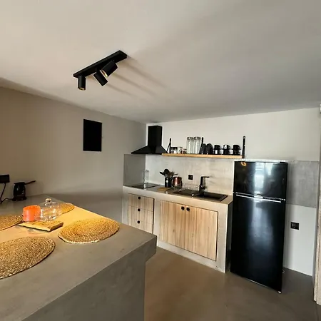 Apartmán Stella'S Loft In Center Of Tínos Exteriér fotografie