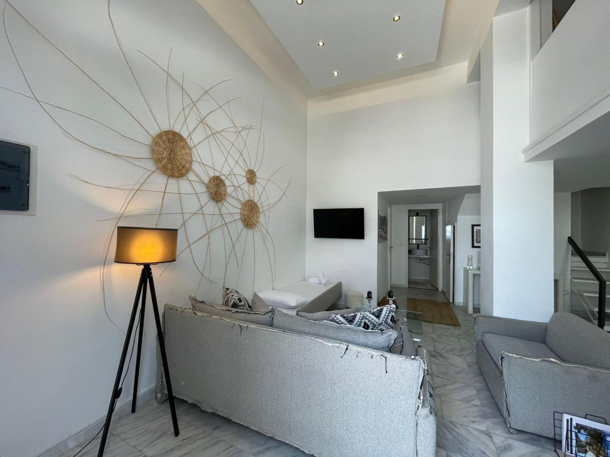 Stella's Loft In Center Of Apartment